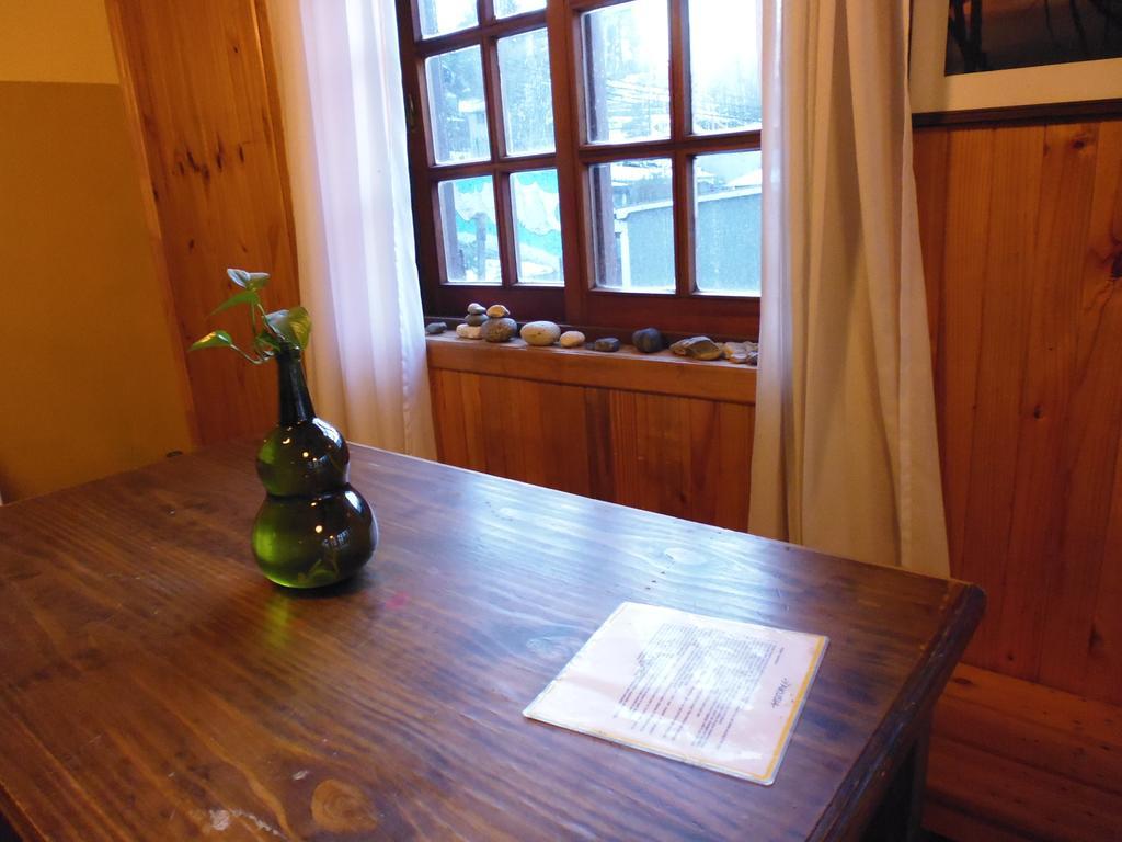 Hostel Yakush Ушуайя Екстер'єр фото