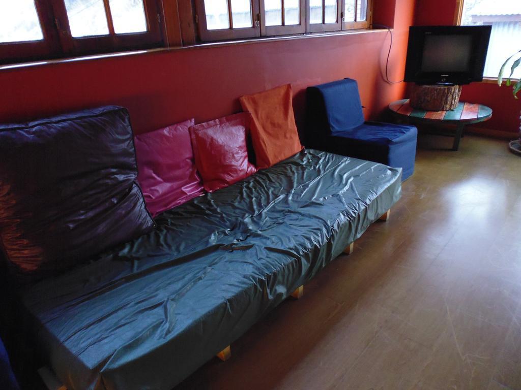 Hostel Yakush Ушуайя Екстер'єр фото